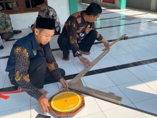 Kemenag Pati Gelar Pelatihan Menentukan Arah Kiblat