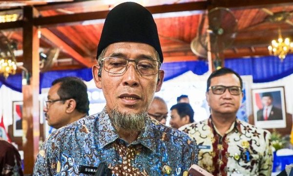 Pemprov Jateng Pacu Pariwisata dan Ekonomi Syariah 2027