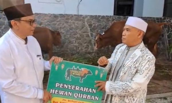Chandra Sampaikan Pesan Toleransi dan Doakan Jamaah Haji Asal Pati Usai Sholat Ied
