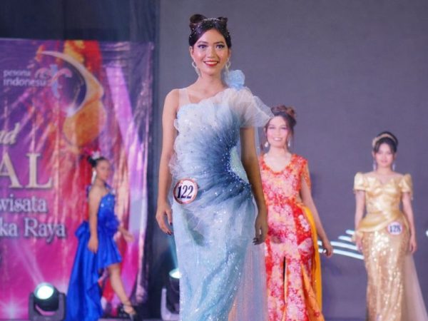 Gadis Asal Grobogan Kembali Raih Juara 1 Ajang Model Nasional