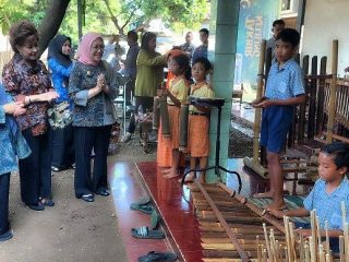 Mengintip Kunjungan Kemendikdasmen dan Dekranas ke Carang Pakang