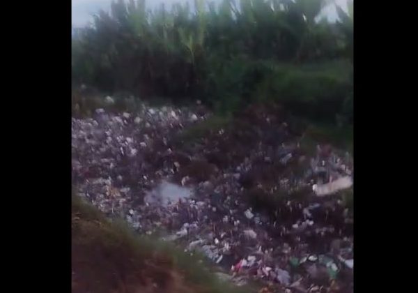 Pasca Dikeruk, Sungai Mbango Bulumanis Lor Kembali Penuh Limbah