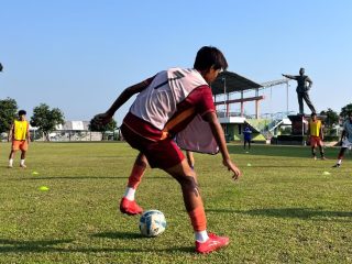 Pesepak Bola Muda Tanah Air Berebut Tiket Safin Pati Sports School