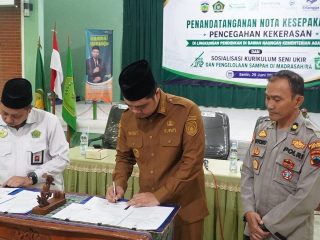 Jepara Deklarasikan Madrasah dan Ponpes Ramah Anak