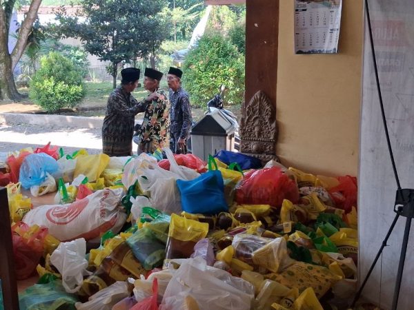 Warga Desa Plajan Pakis Aji Jepara Ramai-ramai Kembalikan Bantuan Minyakita, Ada Apa? 