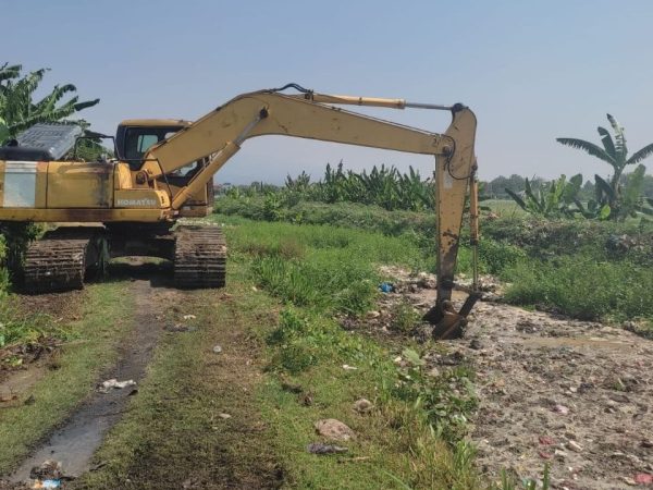 Limbah Tapioka Terus Menumpuk di Sungai Mbango, Tindakan Tegas DLH Diperlukan